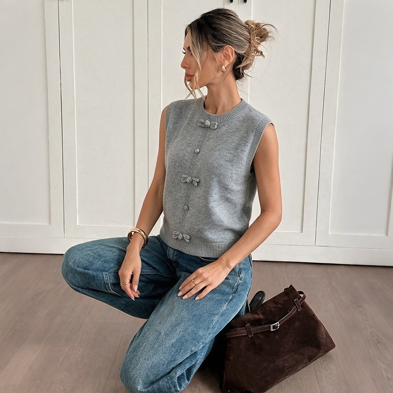 Sleeveless Sweater Vest with Bow - image 5