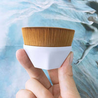 Kabuki Foundation Brush - image 4