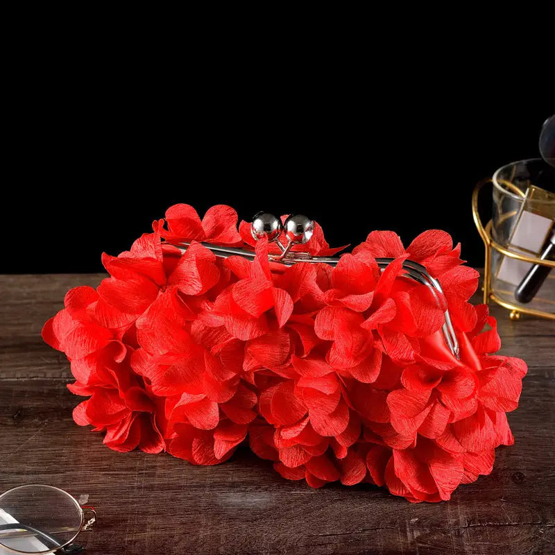 Bolso de noche floral para novia - image 9