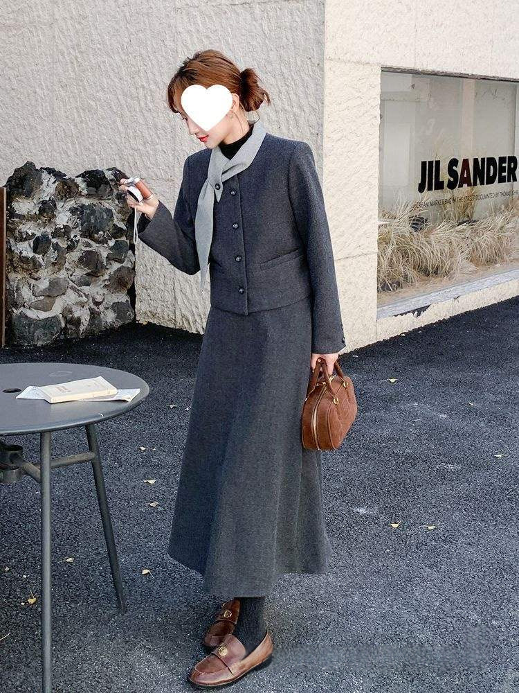 Women's French Style Wool Skirt Suit - image 2