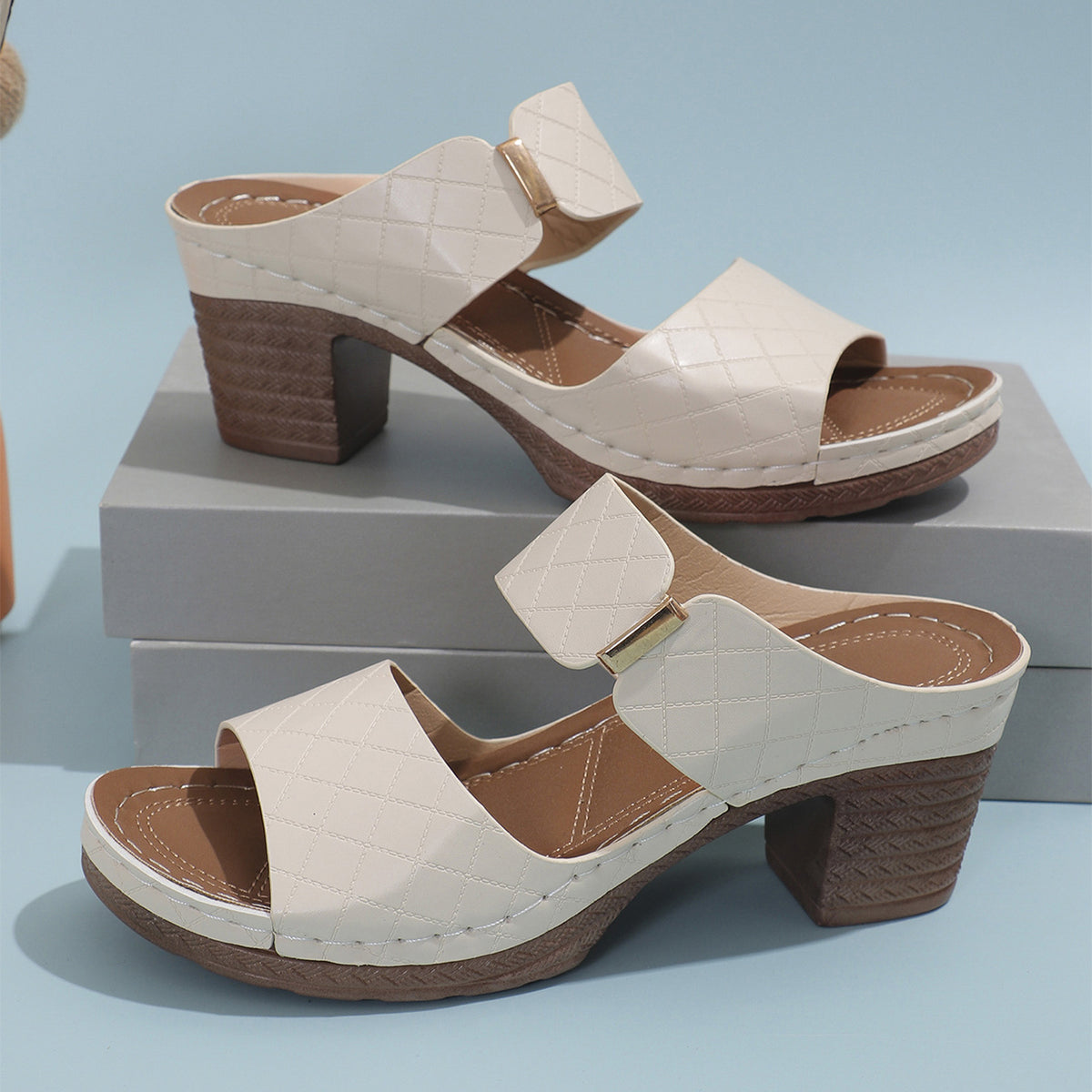 Sandalias acolchadas de tacón grueso sin talón - image 8