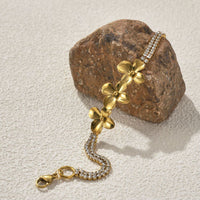 18K Gold Flower Bracelet - image 3