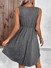 Vestido casual de verano con escote en V - image 5