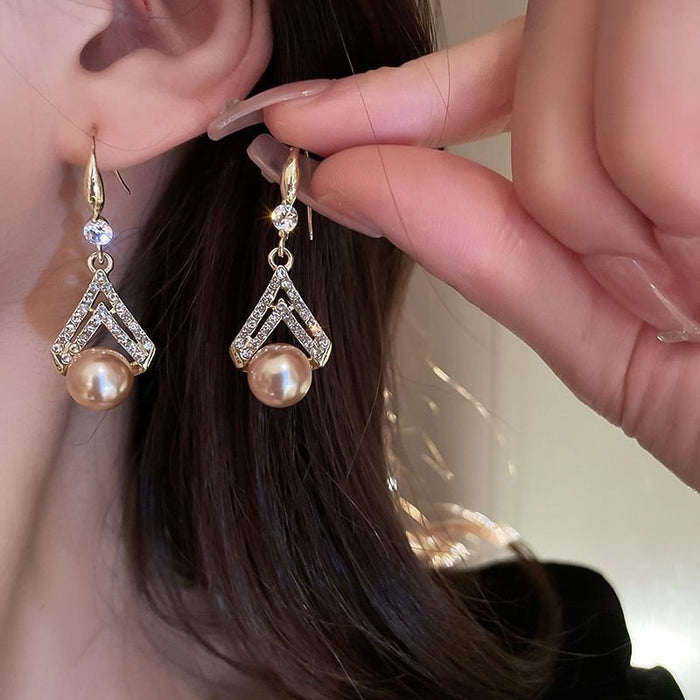Pearl Drop Earrings