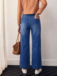 Jeans acampanados cortos de tiro alto - image 4