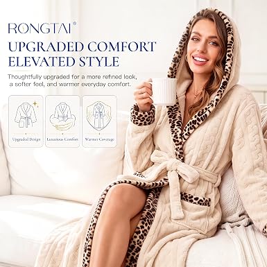 RONGTAI Women's Coral Fleece Long Robe Bathrobe, Jacquard Hearts