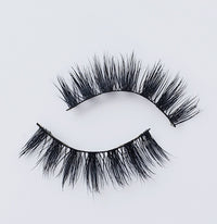 Faux Mink Wispy False Eyelashes - image 6