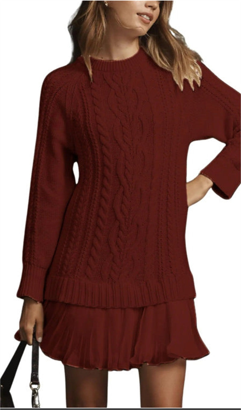 Vestido suéter de punto trenzado con bajo plisado - image 11