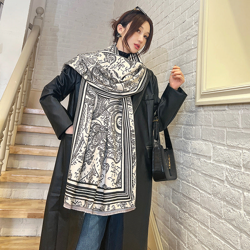 Female Versatile Fashion Thickened Warm Cashmere Scarf - image 2