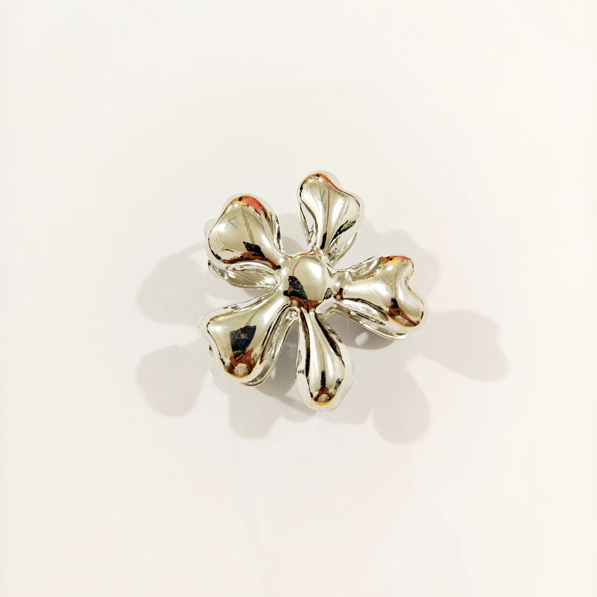 Gold & Silver Shell Claw Clip - image 6