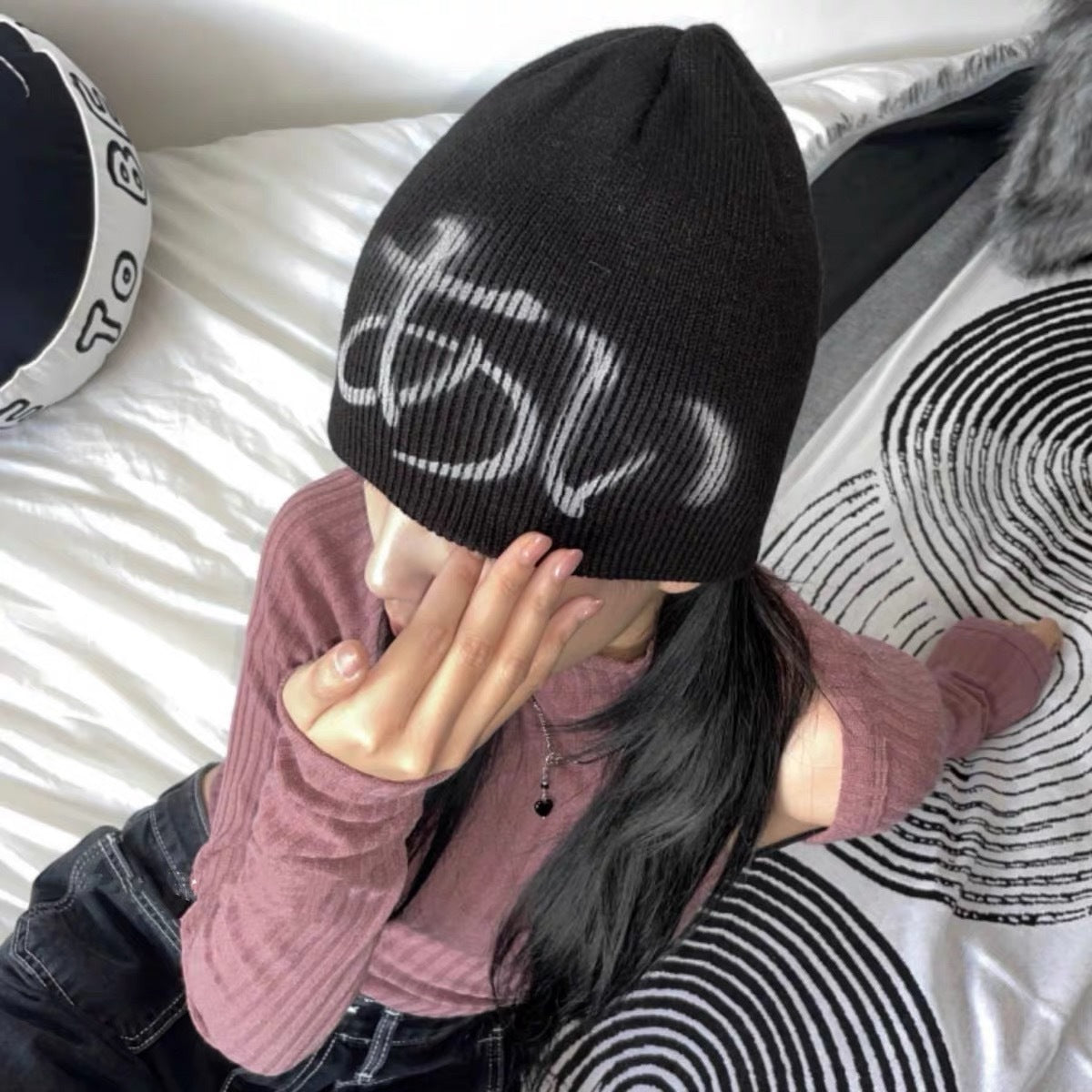 Women's Letter Print Slouchy Beanie Hat - image 10