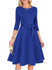 Elegant Round Neck Knit Dress - image 5