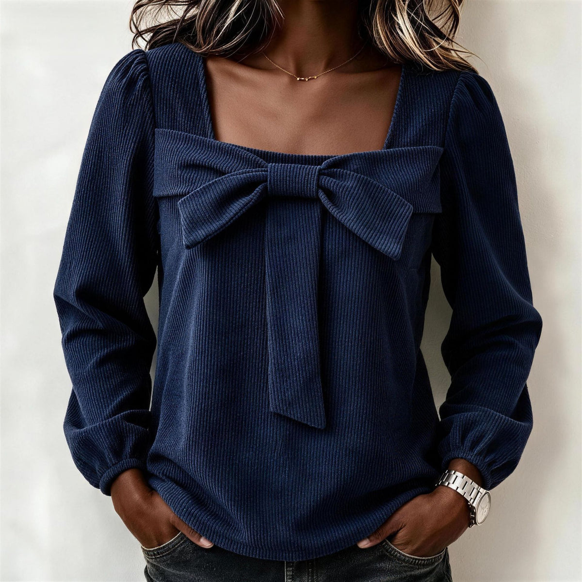 Fashionable Corduroy Top With A V-neck And Long Sleeves - image 5