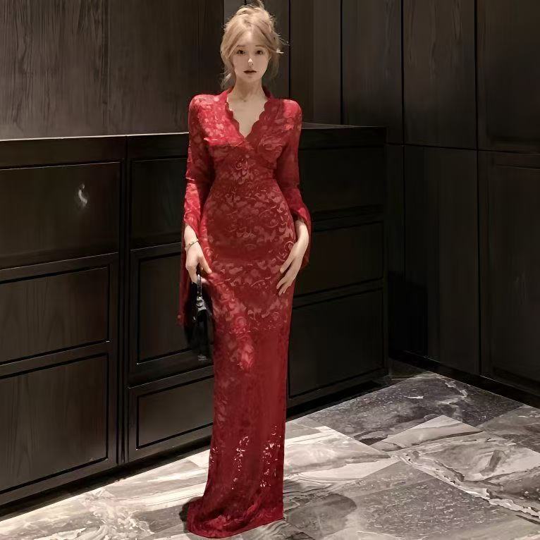 French Style Sheath Dress - image 3