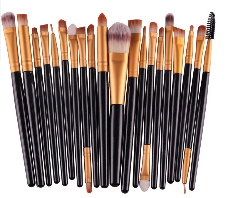 Powder, Blush and Eyeshadow Brush Set - image 2