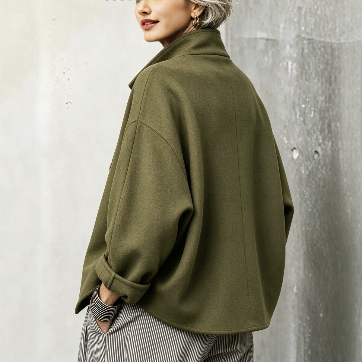 Loose Retro Coat with Large Buttons - image 4