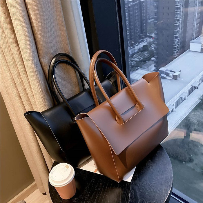 Large Capacity Shoulder Bag