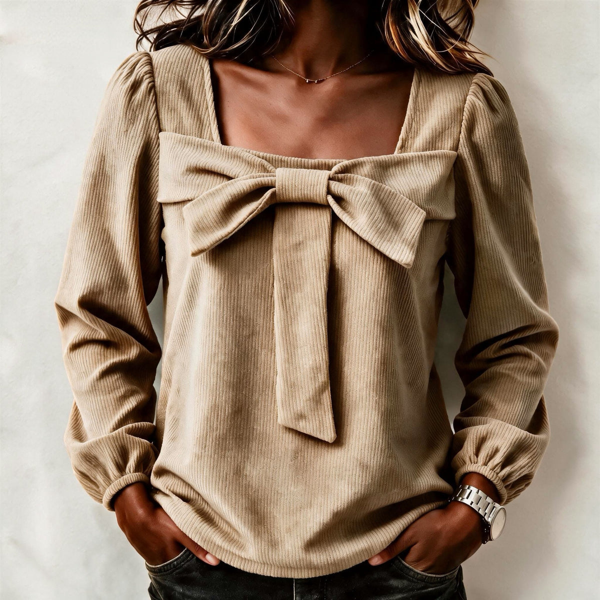 Fashionable Corduroy Top With A V-neck And Long Sleeves - image 4