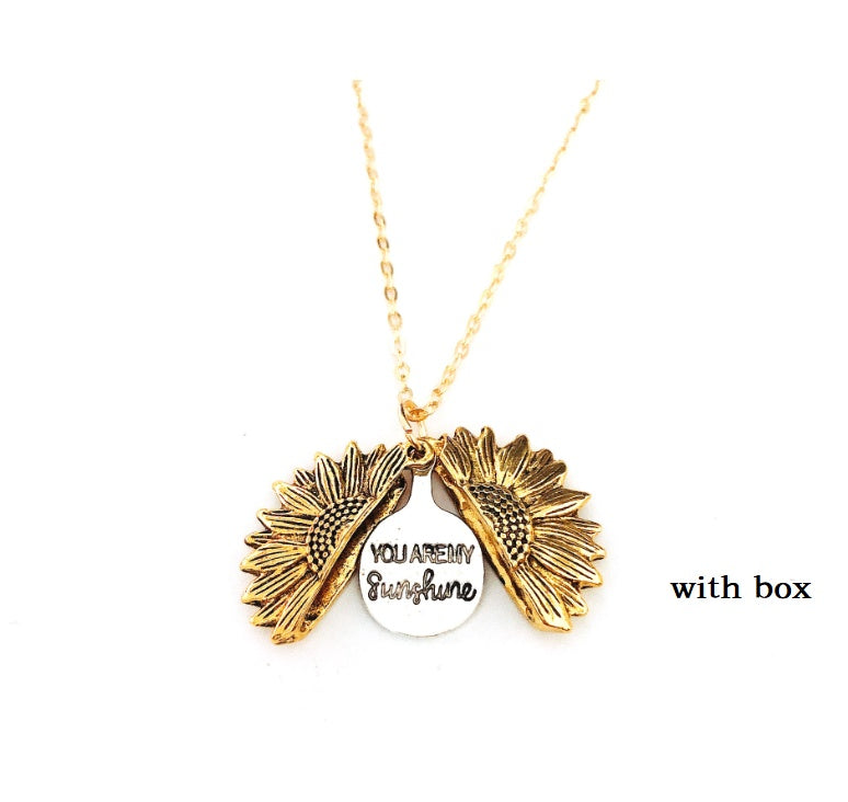 Collar relicario de girasol You Are My Sunshine - image 4