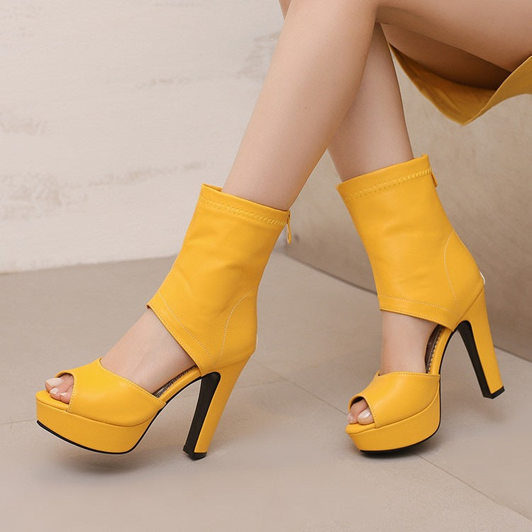 Women's Casual Flat Sandals - image 2