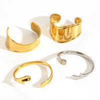 18K Gold Hug Bracelet - image 4