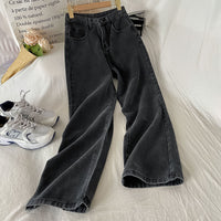 Women's Loose Straight Leg Jeans - image 9