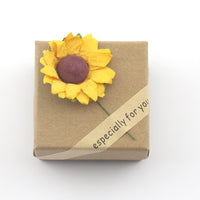Collar relicario de girasol You Are My Sunshine - image 9