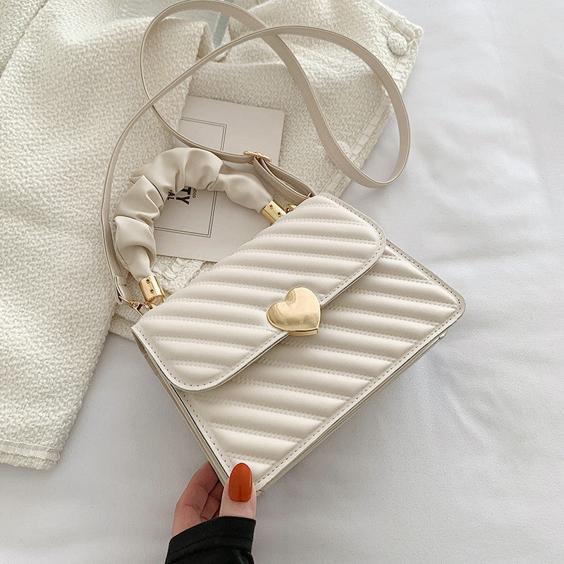 Chain Strap Shoulder Bag