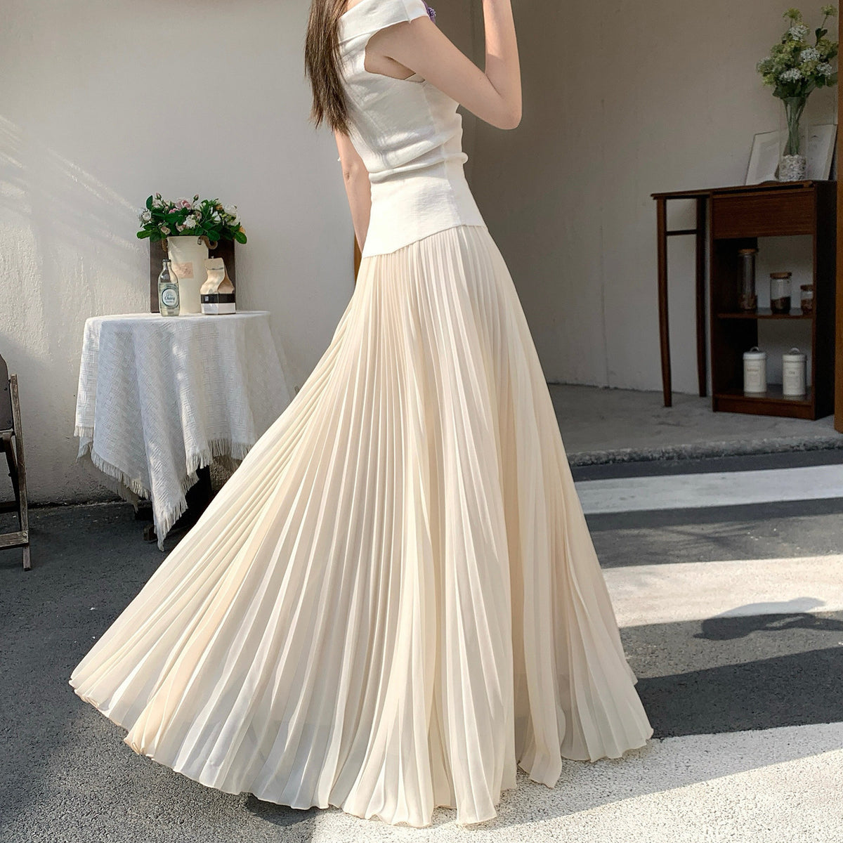 Elegant Chiffon Maxi Skirt - image 4