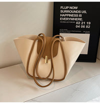 Large Capacity Everyday Shoulder Bag - image 10