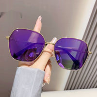 Oversized UV Protection Sunglasses - image 3
