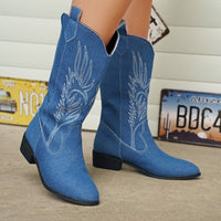 Women's Lightweight Slip-On Sneakers - image 6