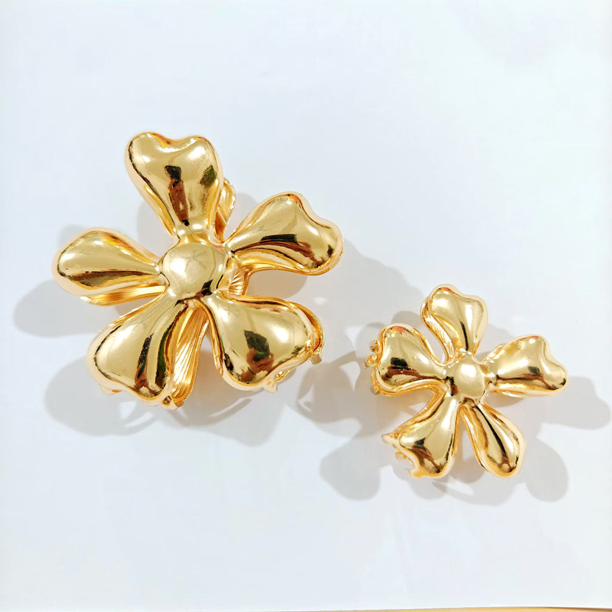 Gold & Silver Shell Claw Clip - image 3