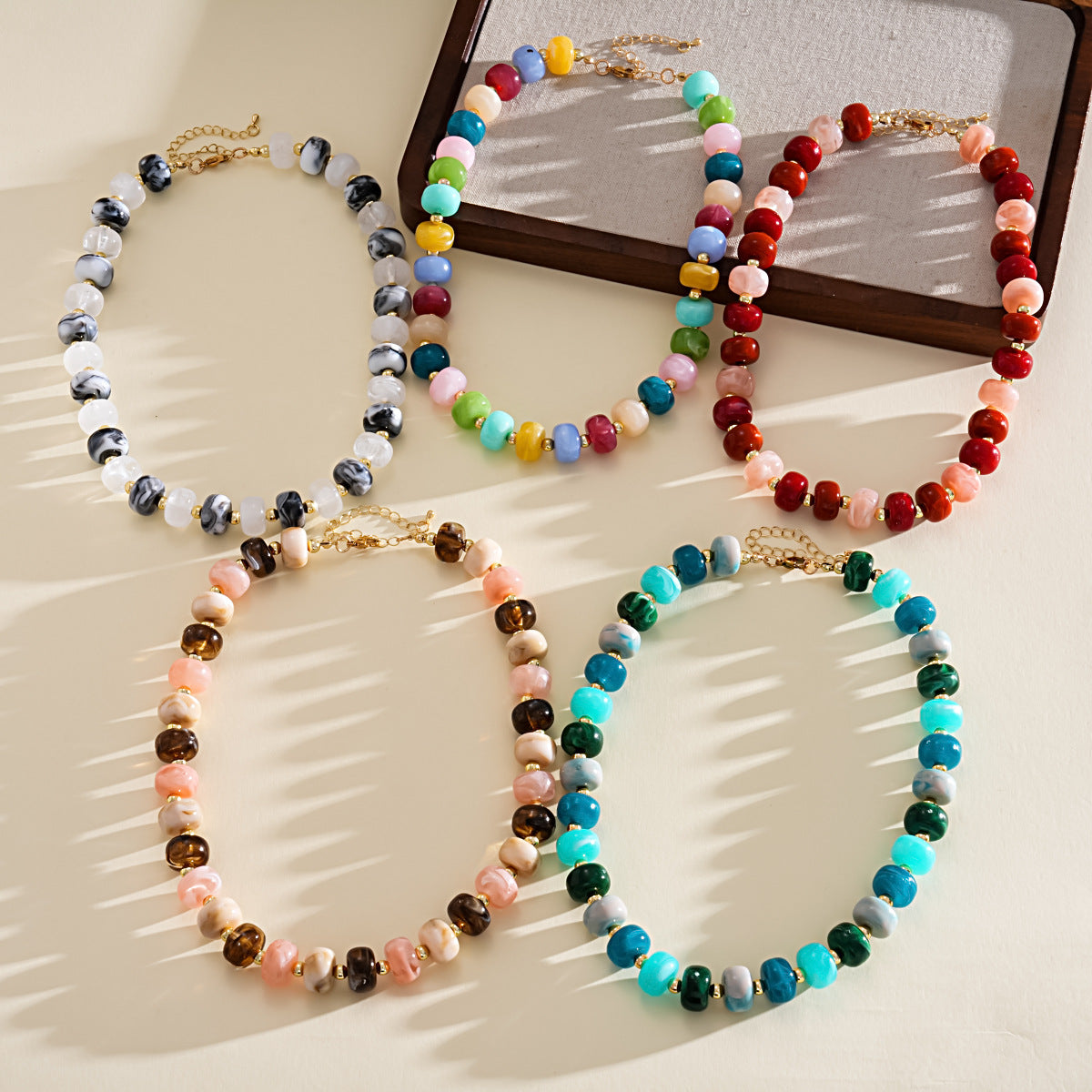 Acrylic Gradient Bead Clavicle Necklace - image 4