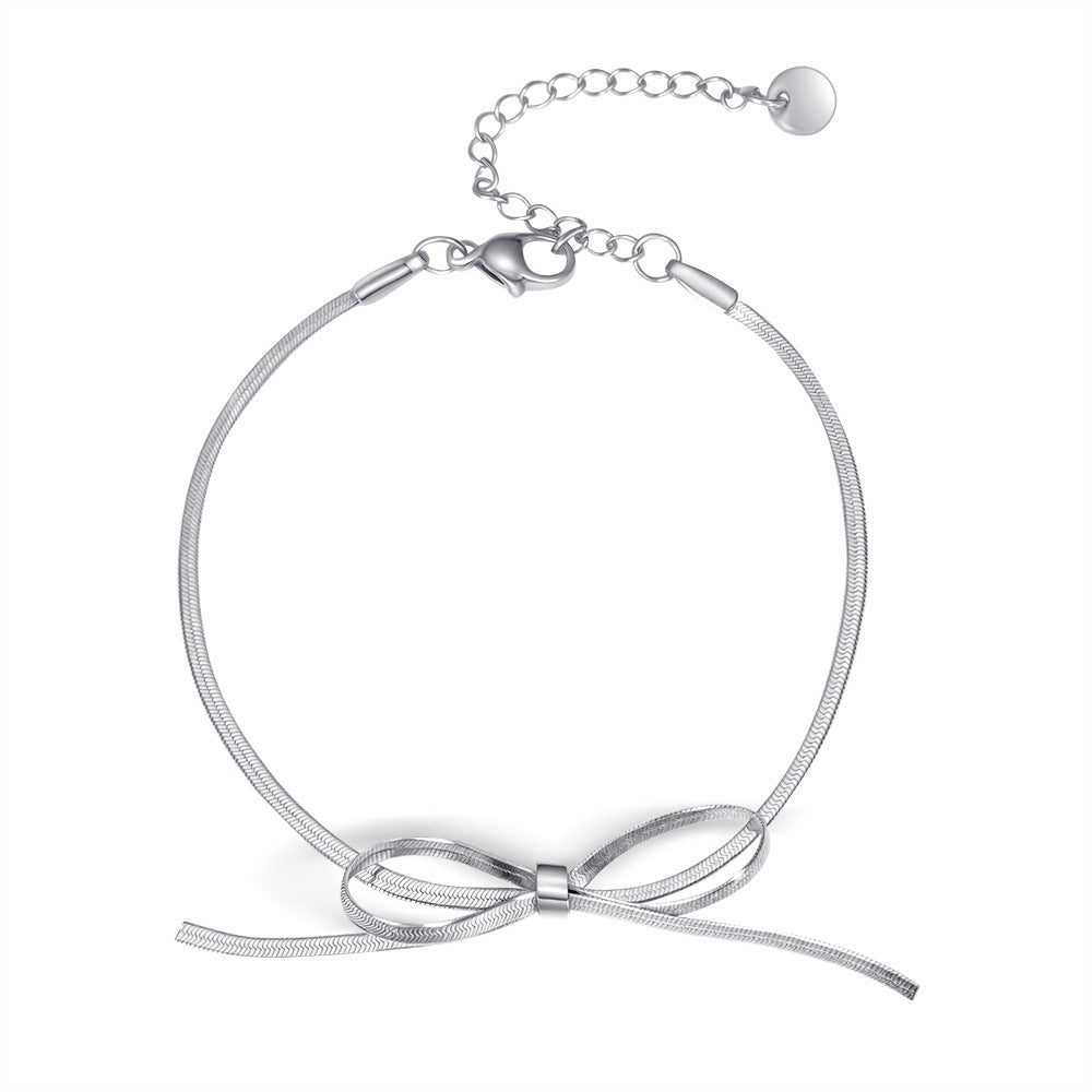 Minimalist Pendant Necklace