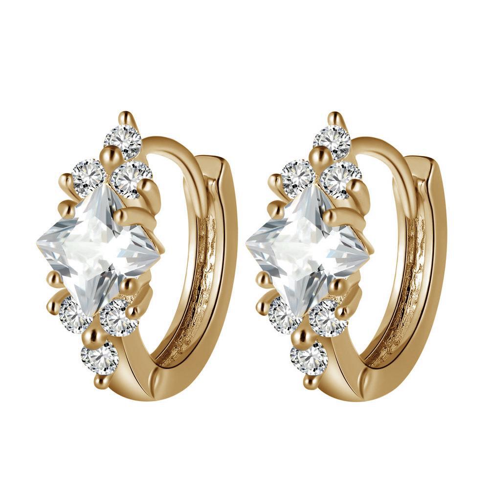 Aretes de aro huggie con circonitas cuadradas