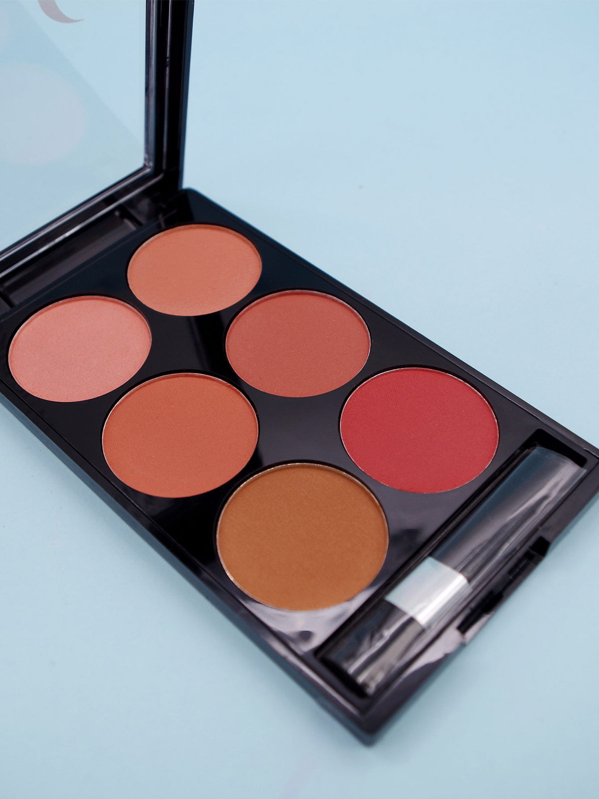 Six-Color Blush Palette - image 4