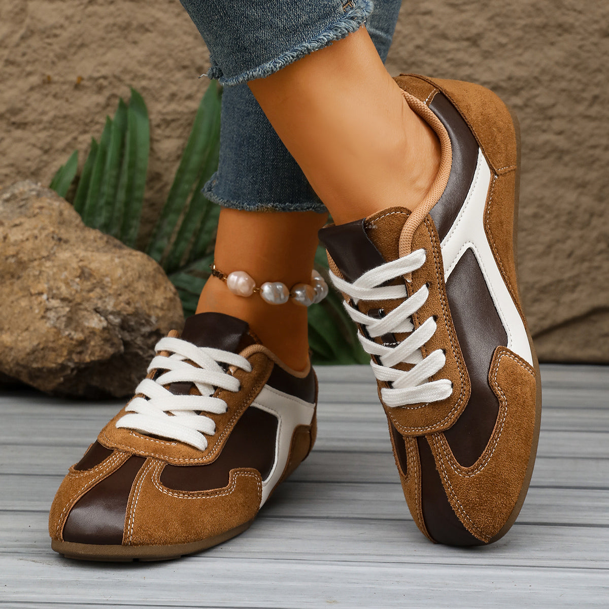Women's Retro Lace-Up Sneakers - image 2