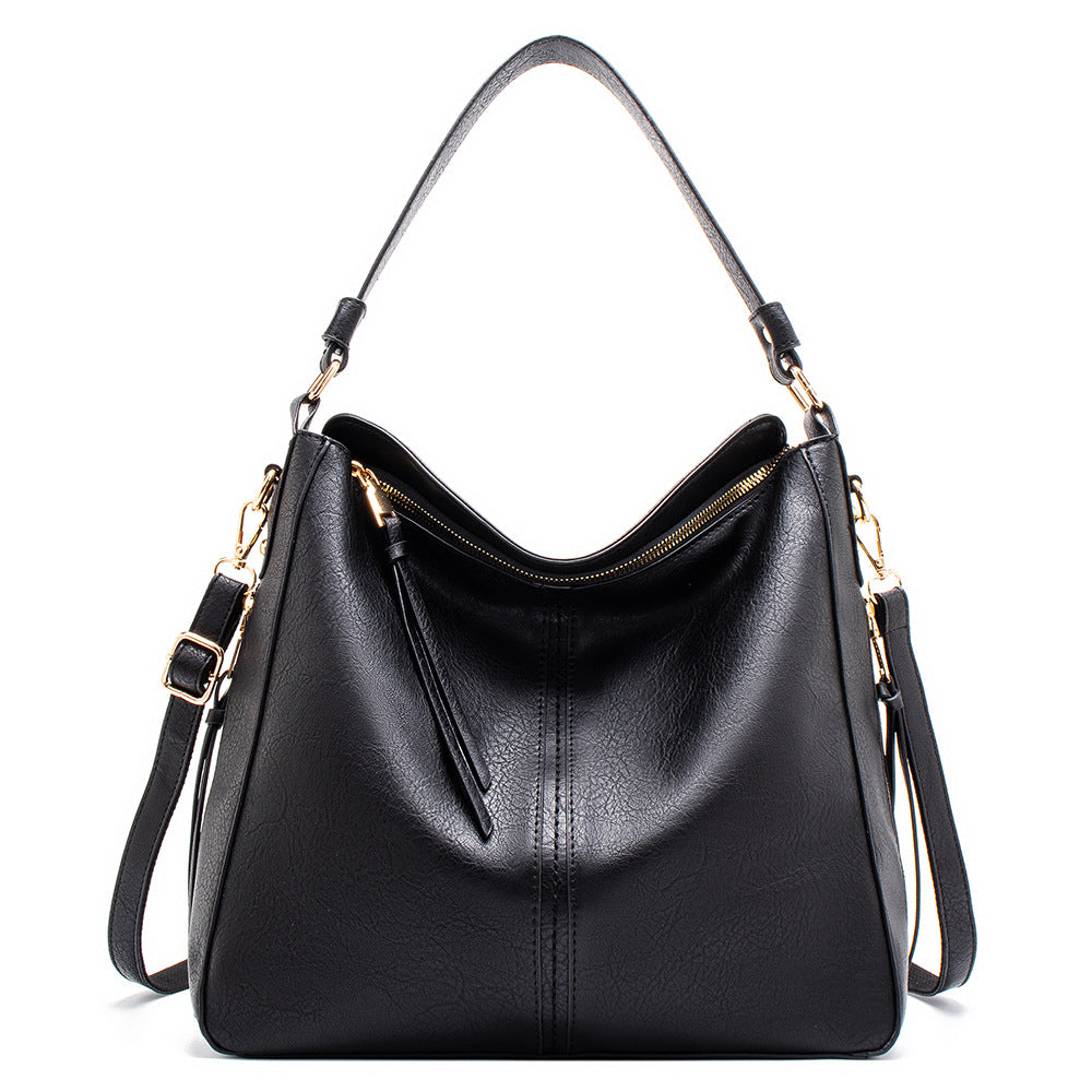 Bolso tipo hobo grande - image 9