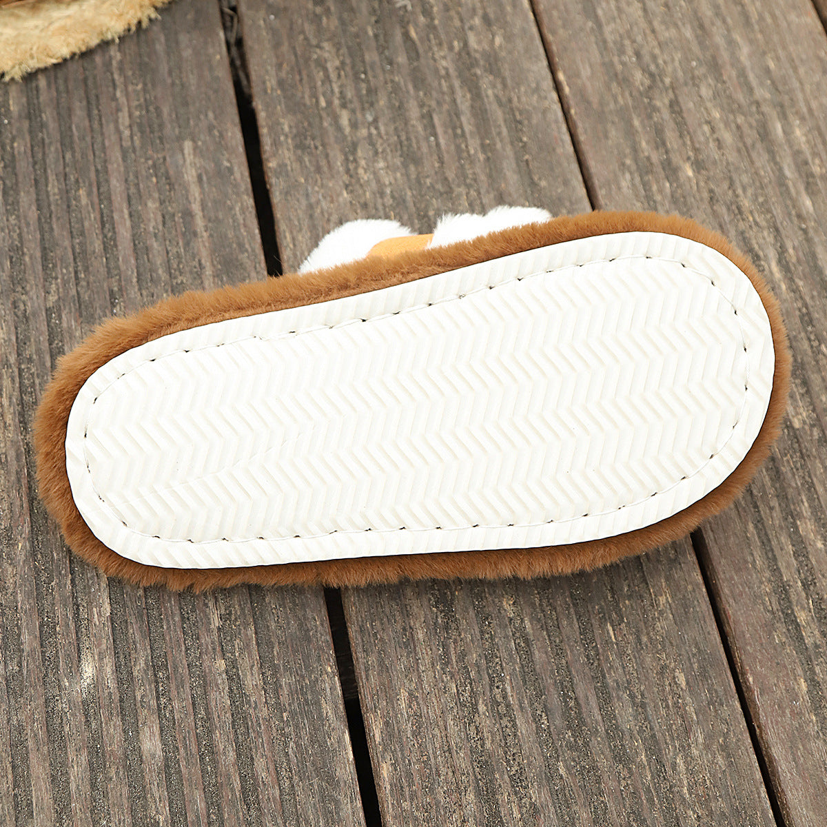 Fluffy Slippers Cross Strap Stitching Warm Casual Platform Slippers - image 2