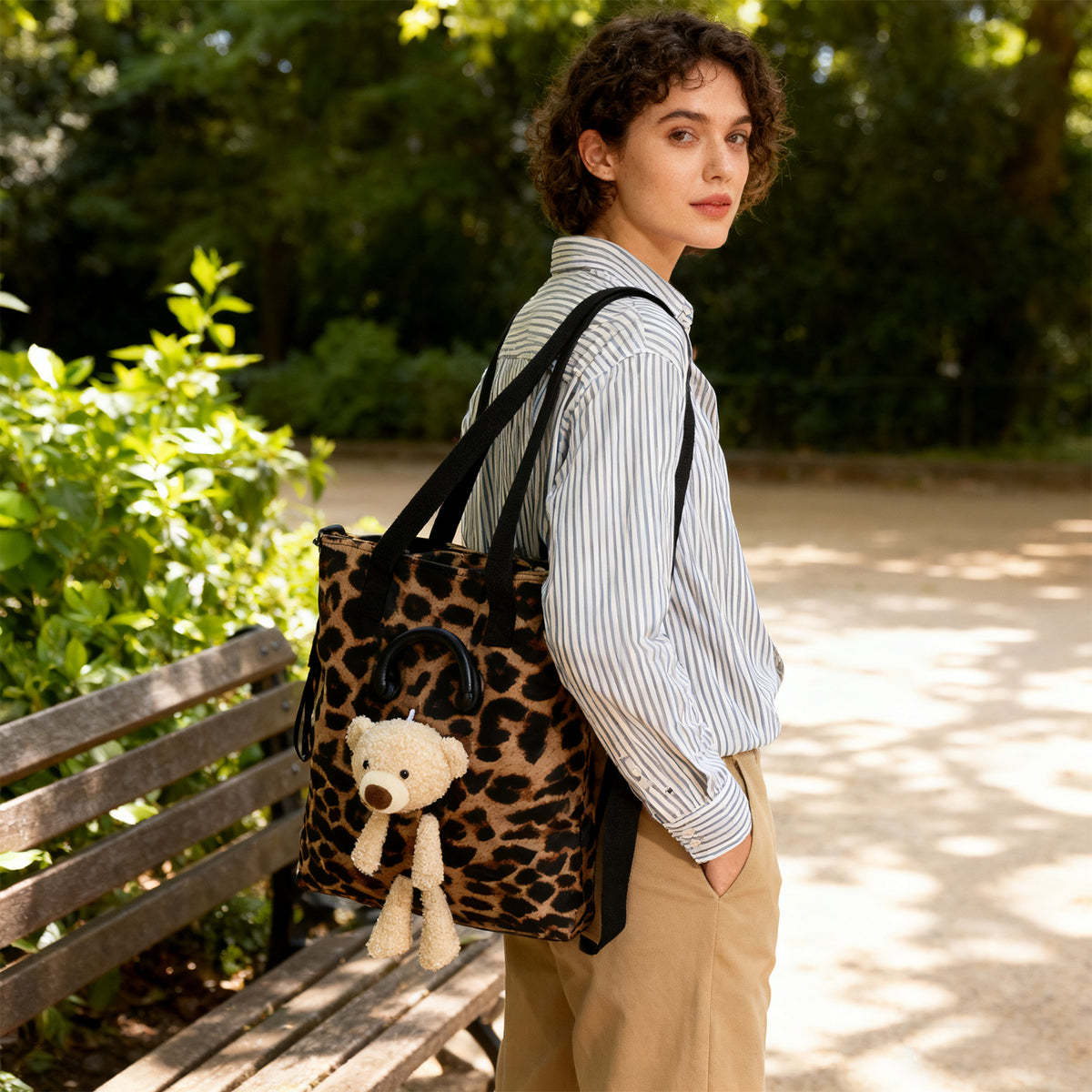 Bear Tote Bag-Coffee 2130 - image 3