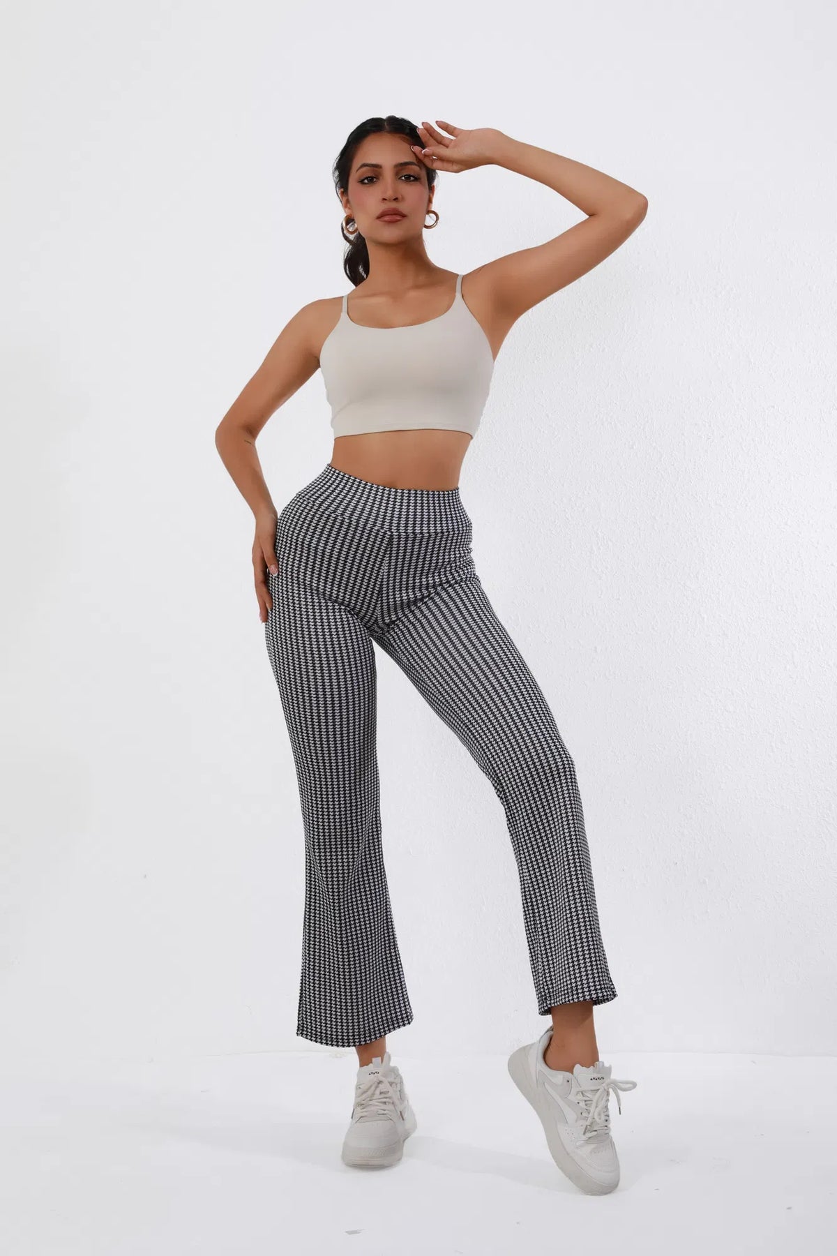 High-Waisted Houndstooth Flare Trousers Sleek Fit, Comfy Stretch, Classy Look - image 5