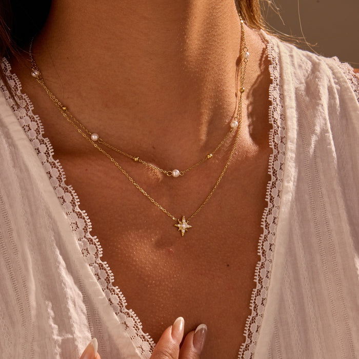 Collar en capas con estrella y perla