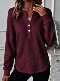 Womens V-neck, Buttoned Long-sleeve Top With A Double-curved Hem - image 5