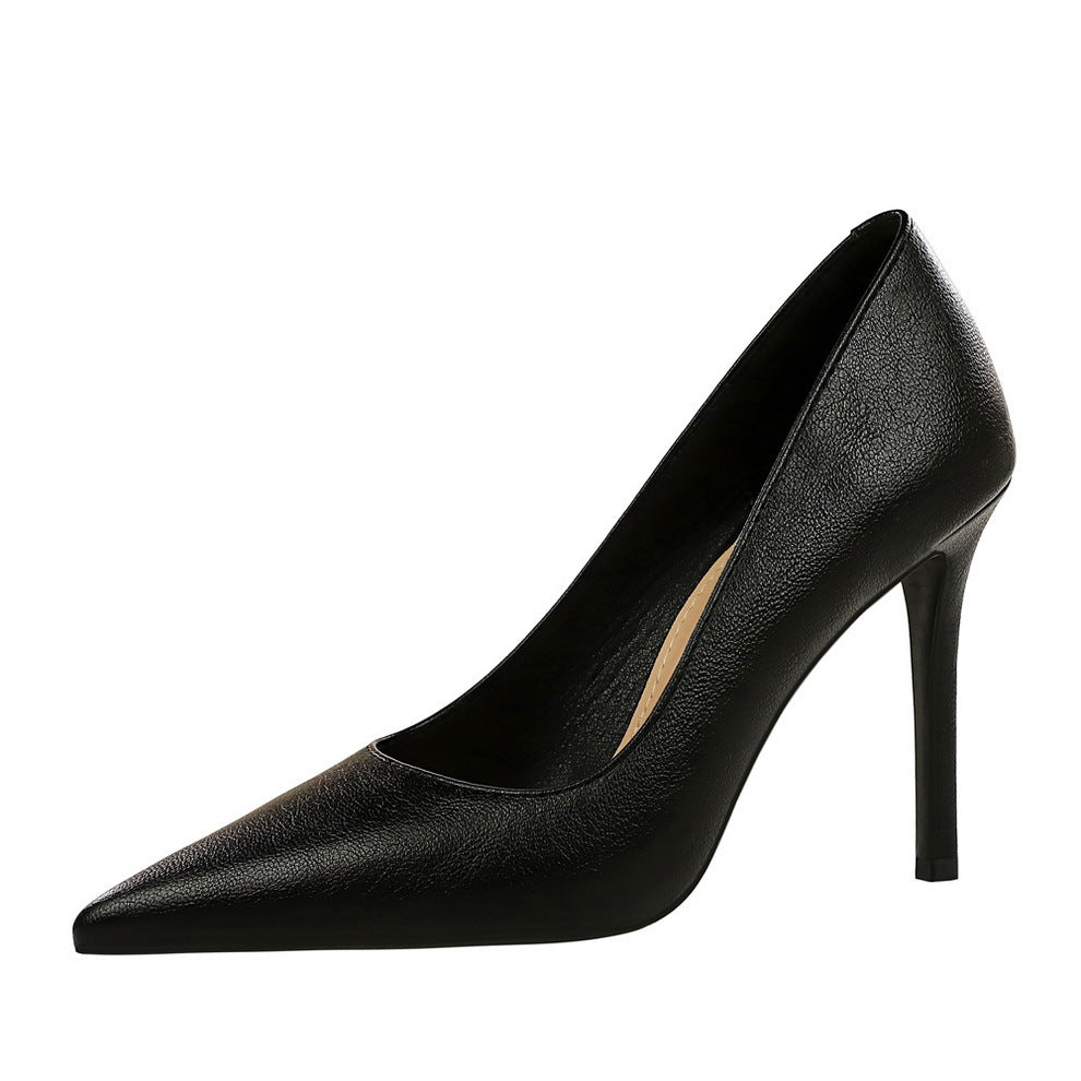 Elegant Pointed Toe Stiletto Pumps - image 2