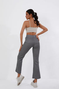 High-Waisted Houndstooth Flare Trousers Sleek Fit, Comfy Stretch, Classy Look - image 3