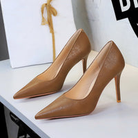 Elegant Pointed Toe Stiletto Pumps - image 7