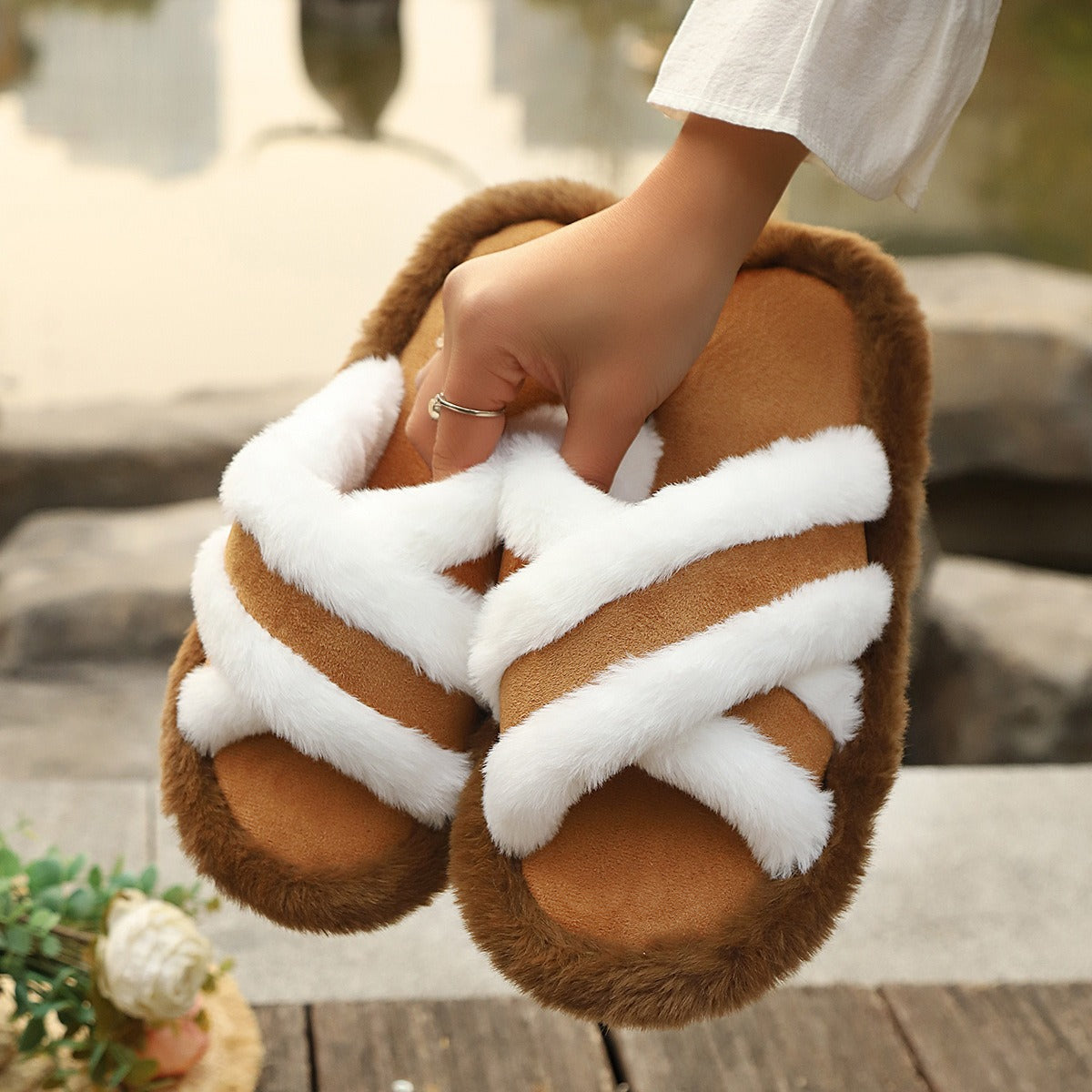 Fluffy Slippers Cross Strap Stitching Warm Casual Platform Slippers - image 10