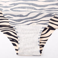 Seamless Mid-Rise Breathable Sports Briefs - image 3