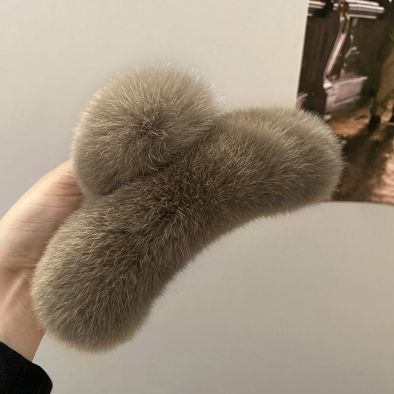 Pinza para el cabello grande de peluche - image 8